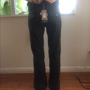NWT prana Halle pant black 30 inseam cargo pockets